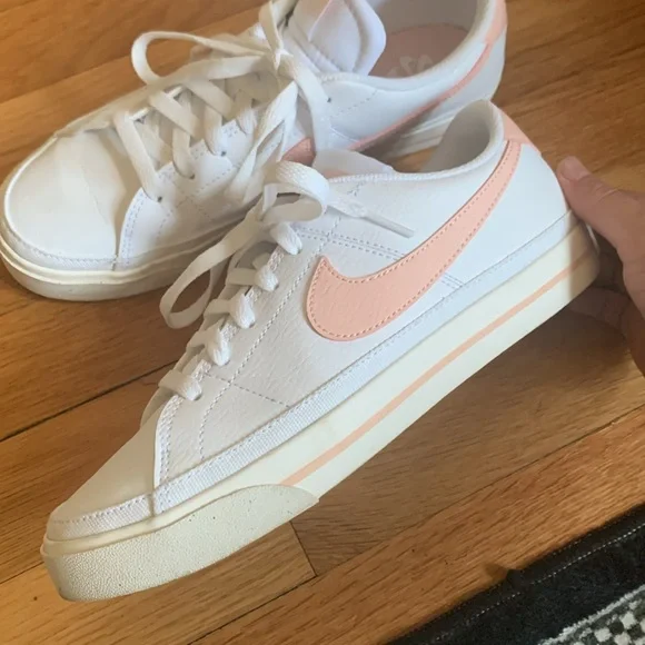 Nike Court Legacy White and Peach Accent Sneakers - Picture 2 of 7